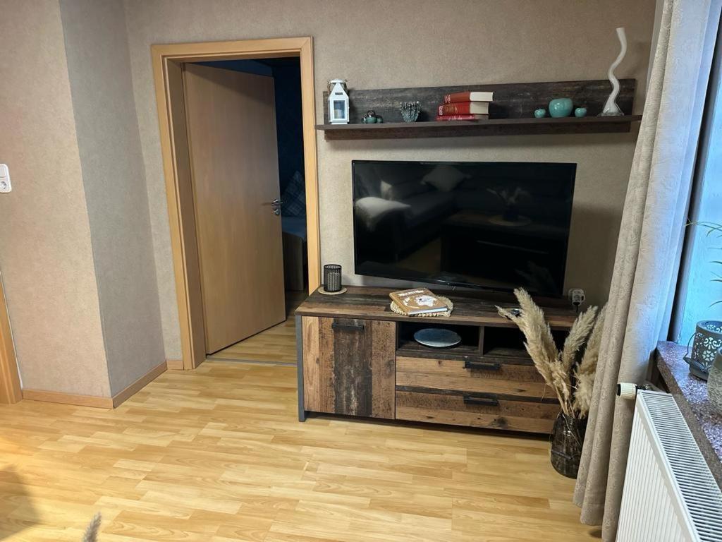 Christels Ferienwohnung 2 In Thale Mit Ueberdachter Terrasse, Kueche Mit Tv & Geschirrspueler 外观 照片