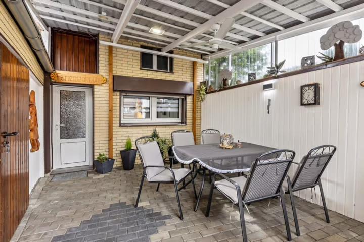 Christels Ferienwohnung 2 In Thale Mit Ueberdachter Terrasse, Kueche Mit Tv & Geschirrspueler 外观 照片